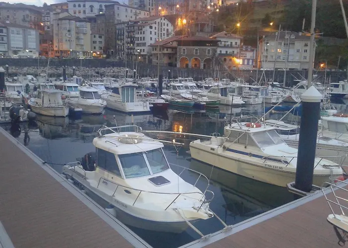 Hotel Zumalabe Mutriku